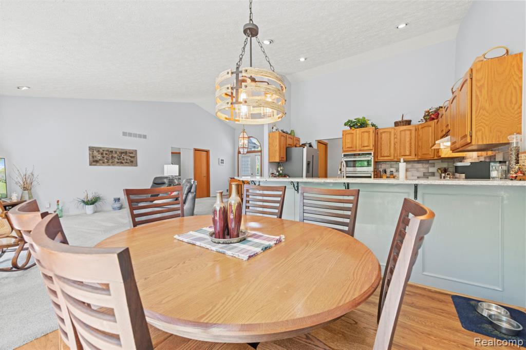 6687 Ridgeview Drive, Clarkston, MI — Photo 16