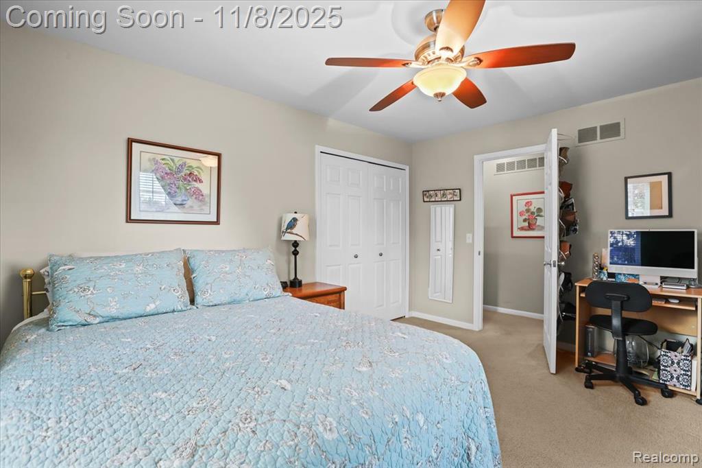 43576 Yorkville Drive, 27, Canton, MI 48188 — Photo 13