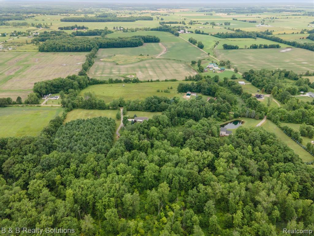 2264 Dodds Road, North Branch, MI 48461 — Photo 46
