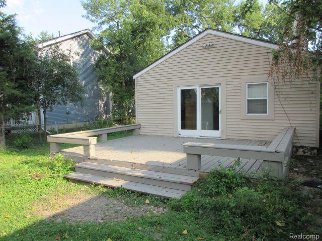 4059 Chenlot Lane, Waterford, MI 48328 — Photo 18