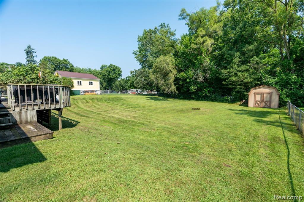 9904 CEDAR ISLAND Road, White Lake, MI — Photo 36