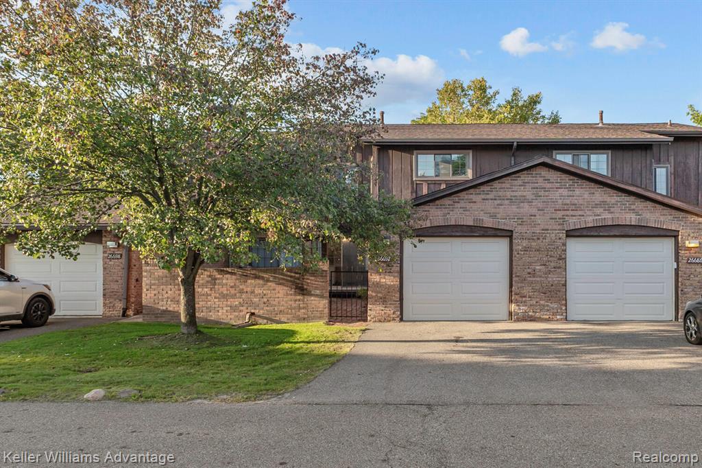 26692 Summerdale Drive, Southfield, MI 48033 — front exterior