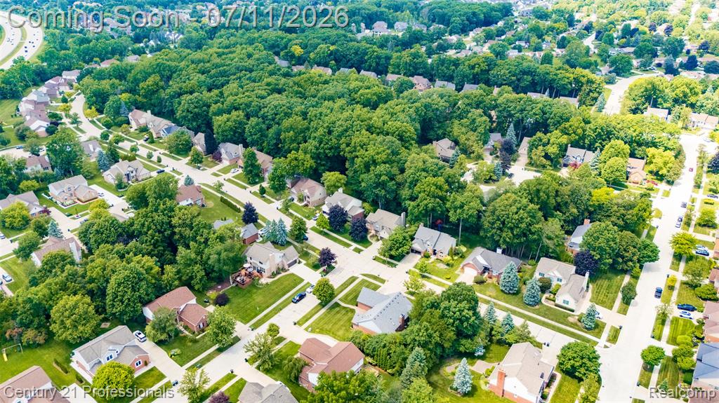689 Woodfield Way, Rochester Hills, MI 48307 — Photo 55