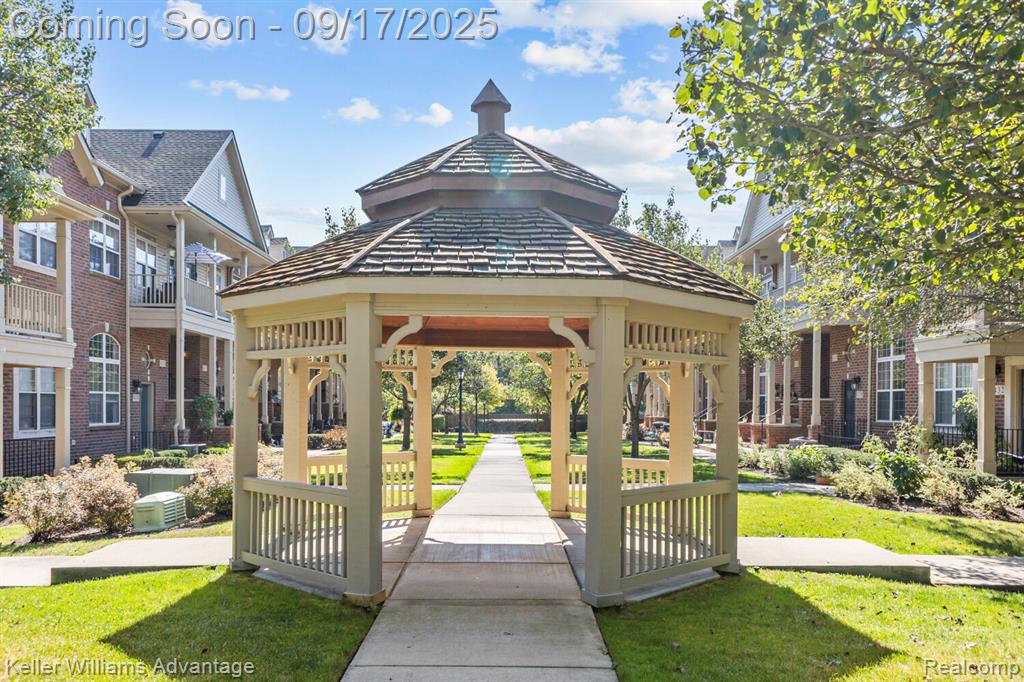 446 Boardwalk Drive, Walled Lake, MI 48390 — Photo 28
