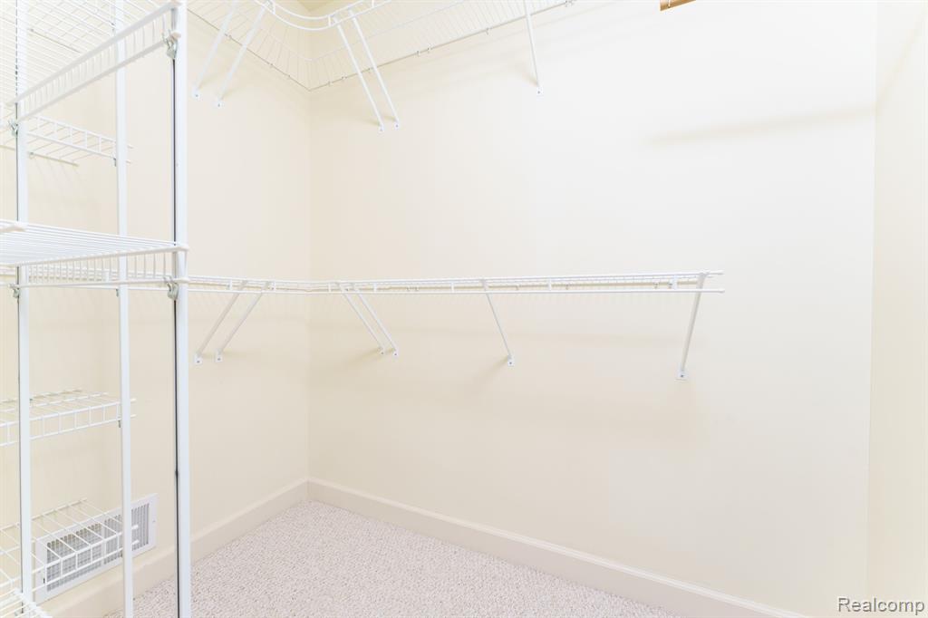 530 N GRAND Avenue, Fowlerville, MI 48836 — Photo 13