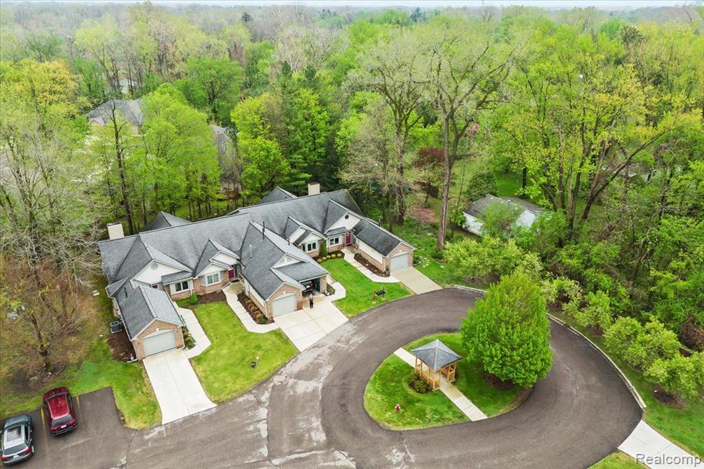 21290 JUNIPER Court, 76, Farmington Hills, MI 48336 — Photo 19