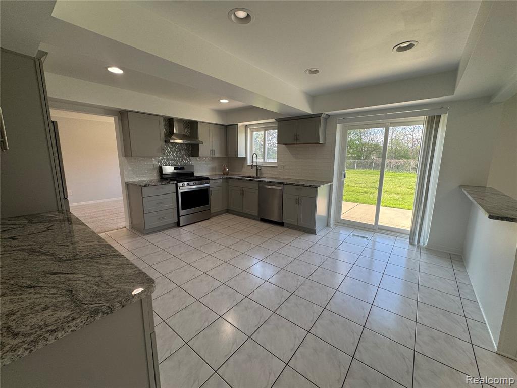 4137 Wingate Drive, Sterling Heights, MI 48310 — Photo 14