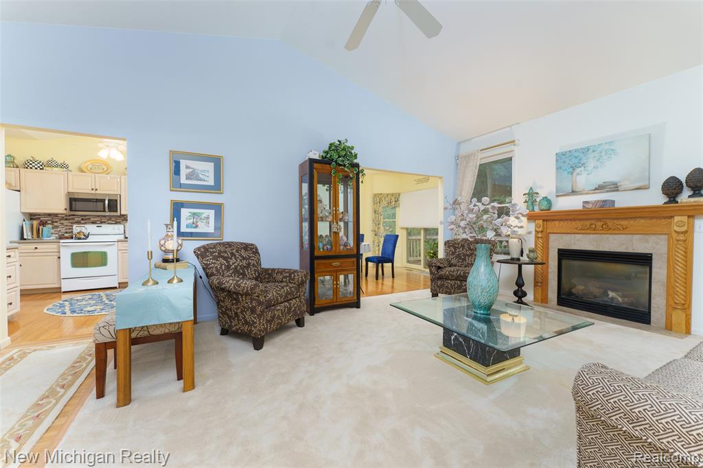 13111 Harbor Landings Drive, Fenton, MI 48430 — Photo 7