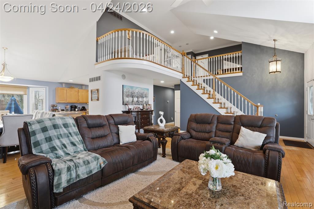 54638 Beacon Cove Circle, New Baltimore, MI 48047 — Photo 8