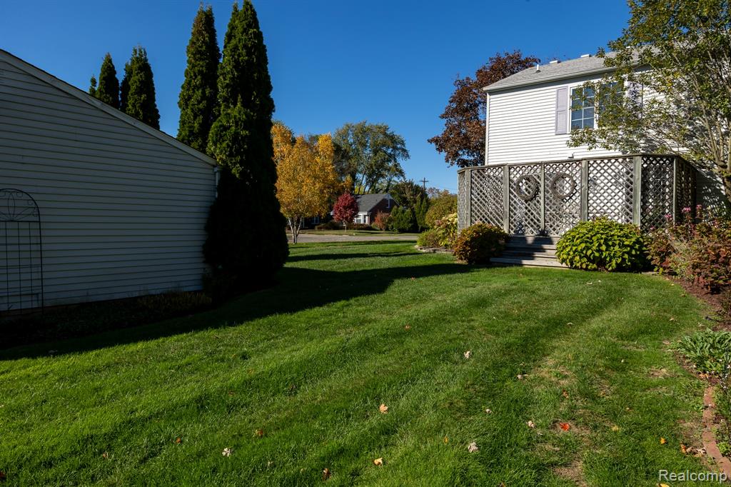 16329 Birwood Avenue, Beverly Hills, MI 48025 — Photo 36