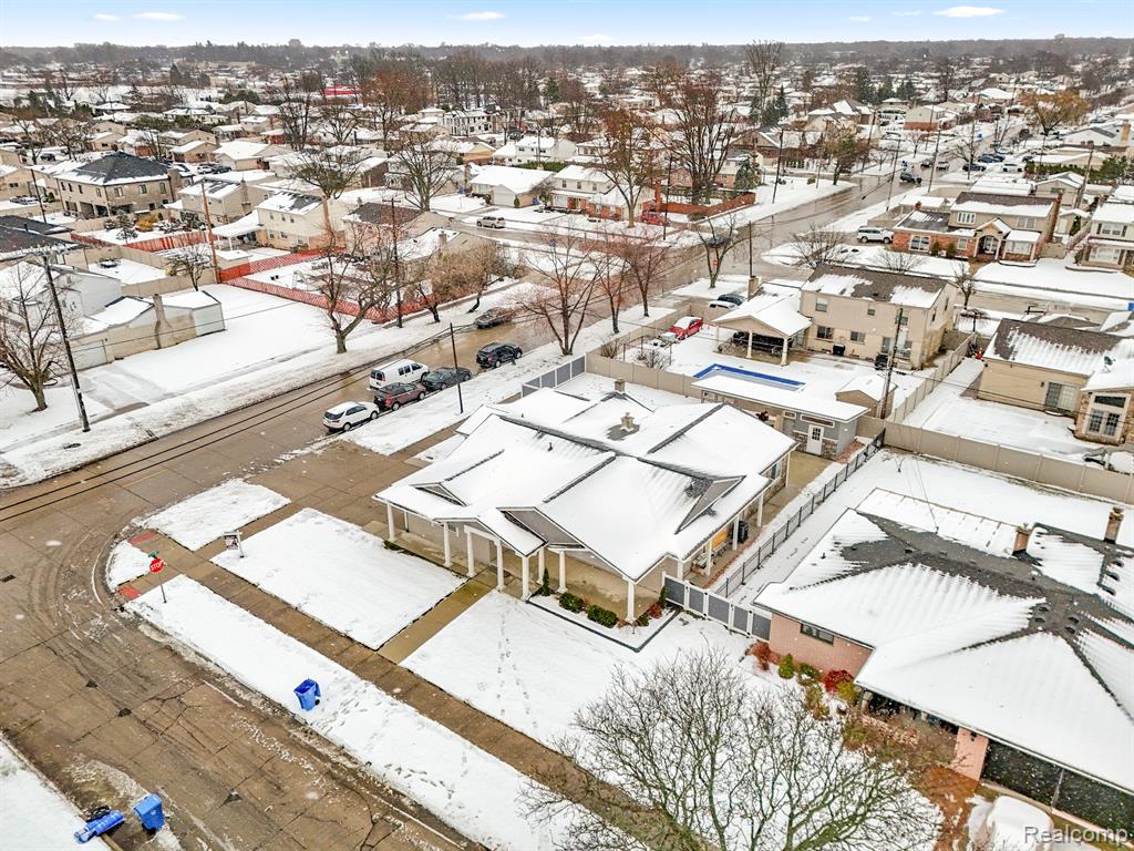 26611 Cecile Street, Dearborn Heights, MI 48127 — Photo 55