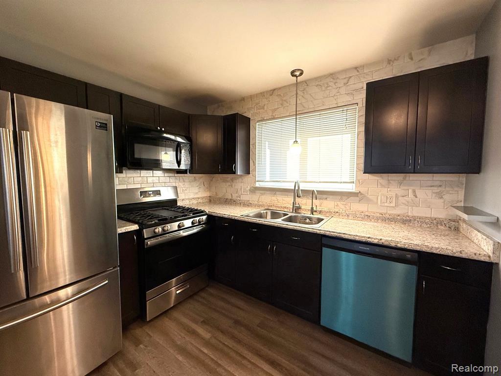 2002 W FRANKLIN Drive, 37, Canton, MI 48187 — Photo 19