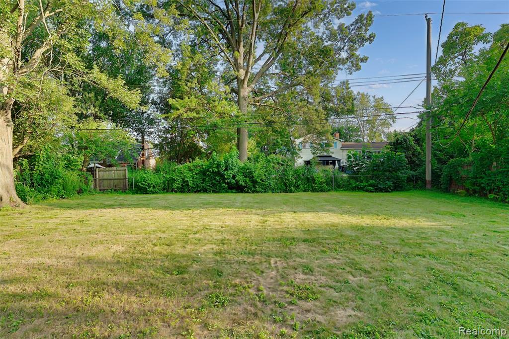 31979 Kathryn Street, Garden City, MI — Photo 10