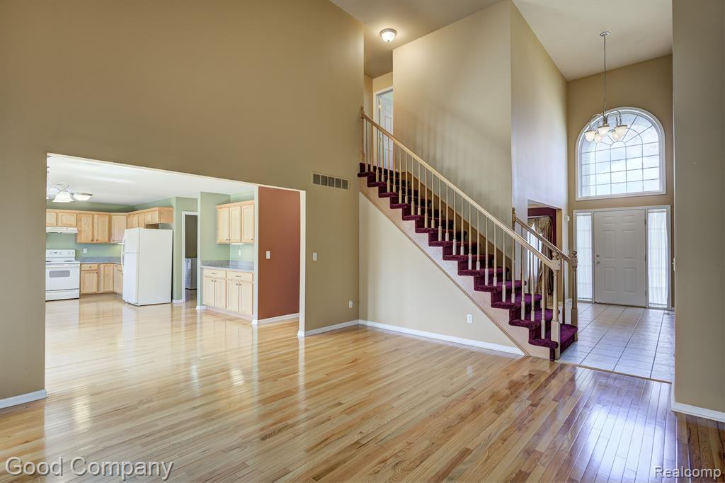 423 CEDAR Street, Wyandotte, MI 48192 — Photo 14
