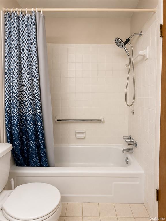 8401 18 Mile Road, 94, Sterling Heights, MI 48313 — Photo 6