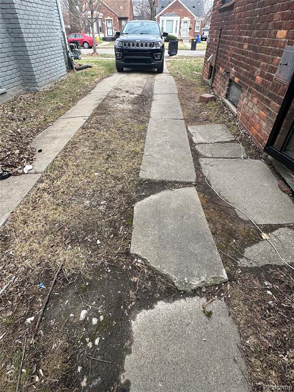9091 Warwick Street, Detroit, MI 48228 — Photo 38