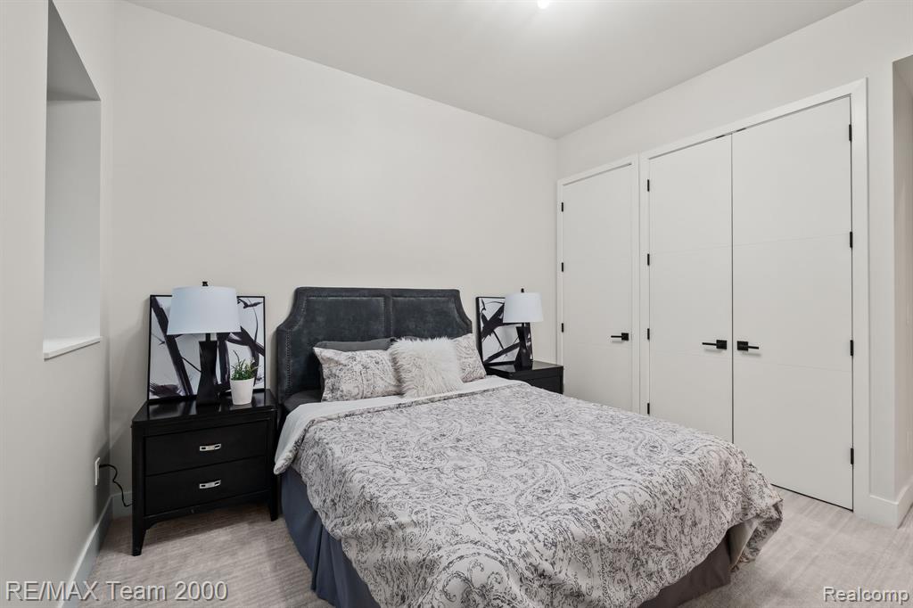 927 Ann Street, Birmingham, MI 48009 — Photo 37