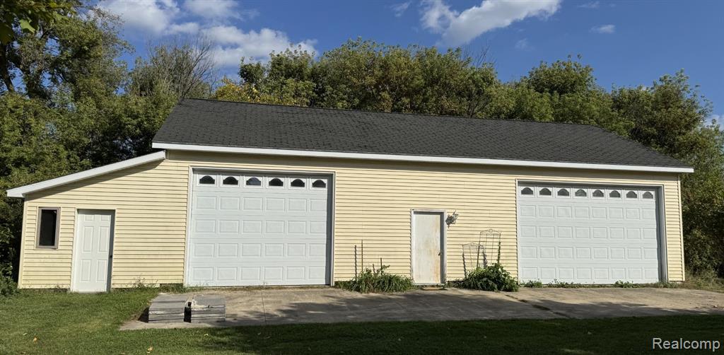 6409 Robb Road, Fowlerville, MI 48836 — Photo 10
