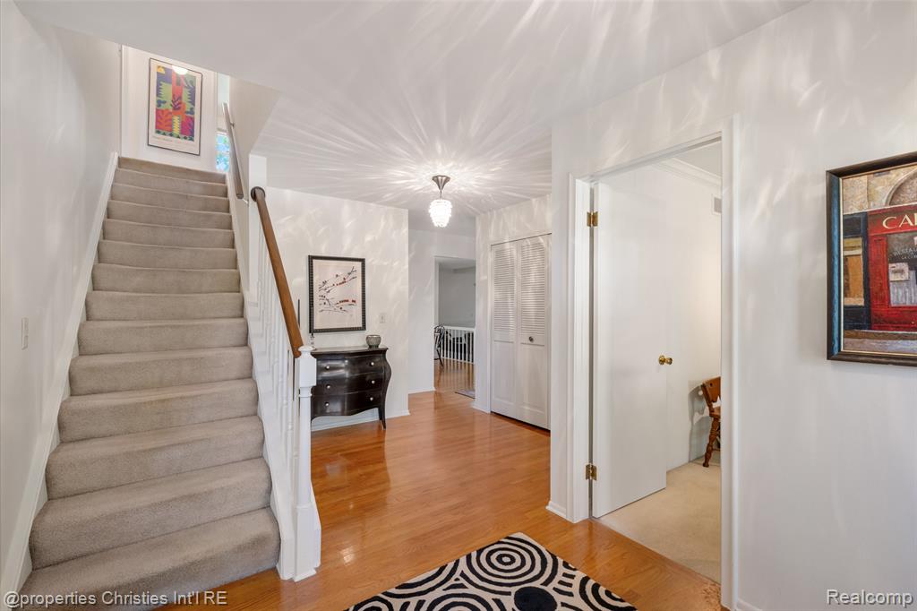 89 Maclynn Drive, Troy, MI 48098 — Photo 6