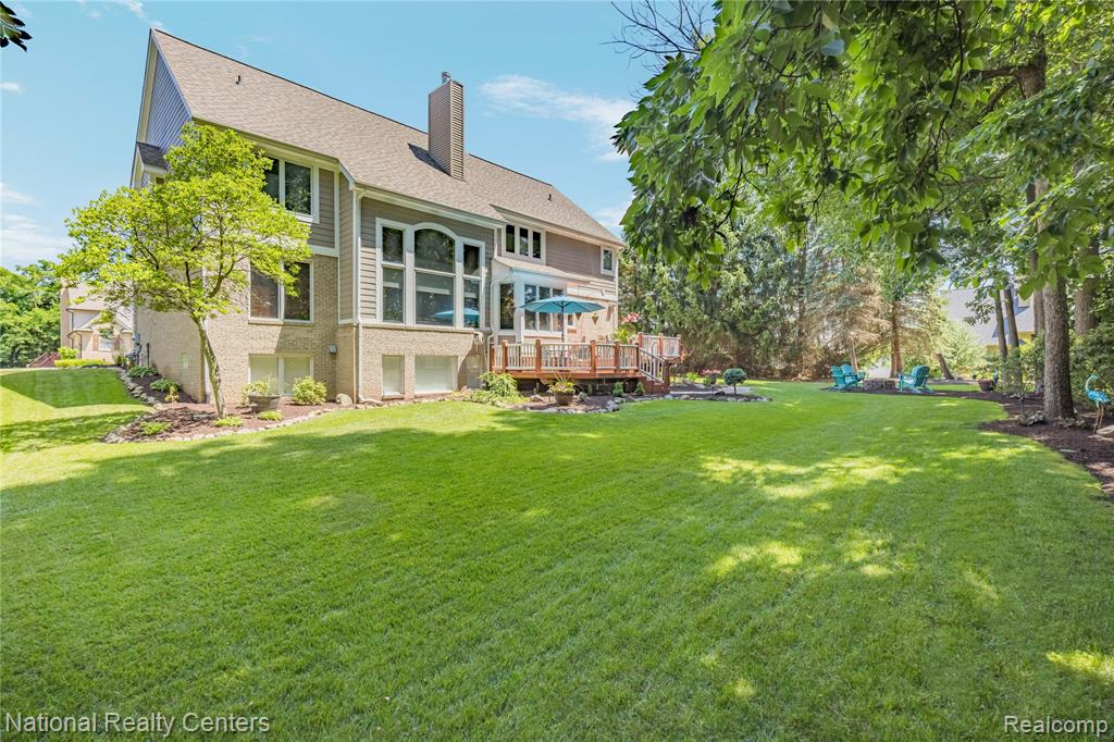 4577 Darlene Drive, Commerce Twp, MI 48382 — Photo 43