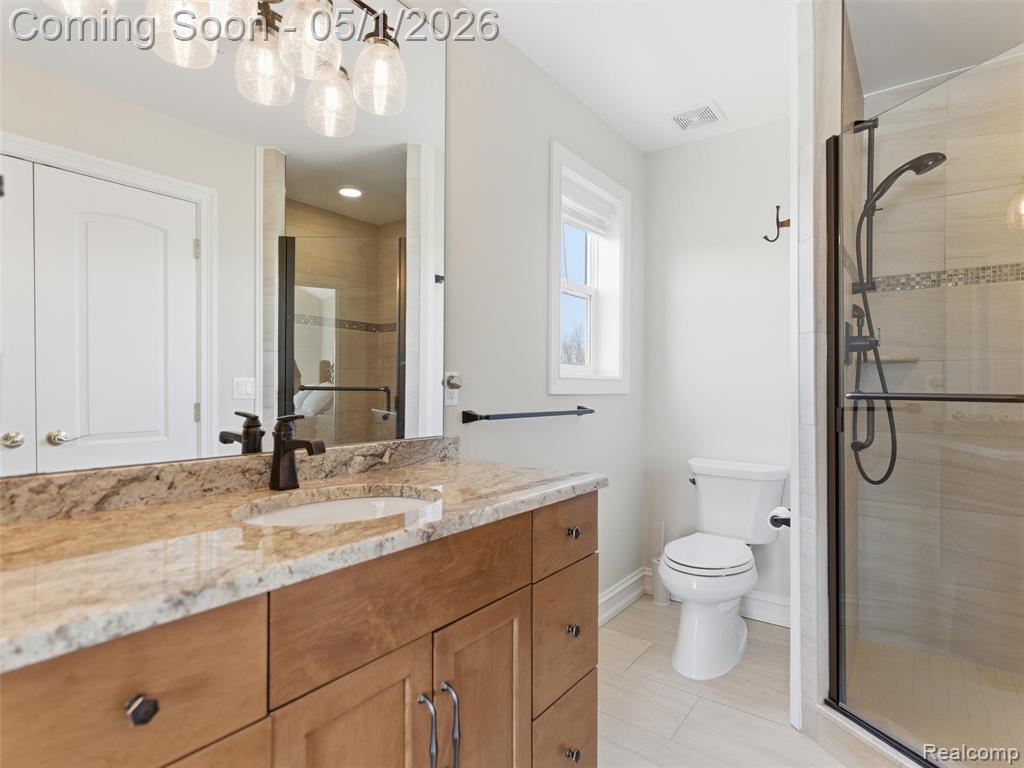 1450 Greythorne Drive, Lake Orion, MI — Photo 54