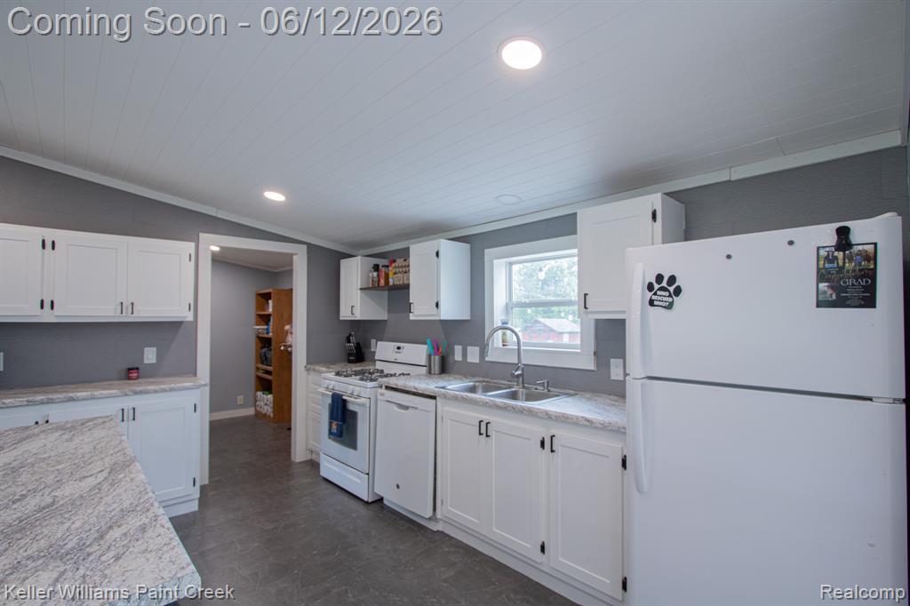 9795 Lambs Road, Wales, MI — Photo 15