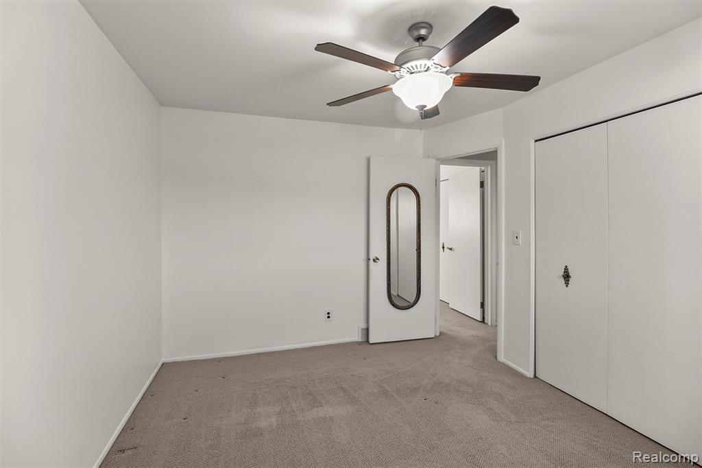 740 Sheffield Drive, Madison Heights, MI 48071 — Photo 19