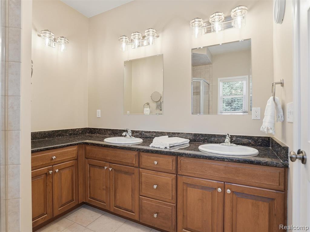 26833 Alderman Alderman Court, Harrison Township, MI — Photo 17