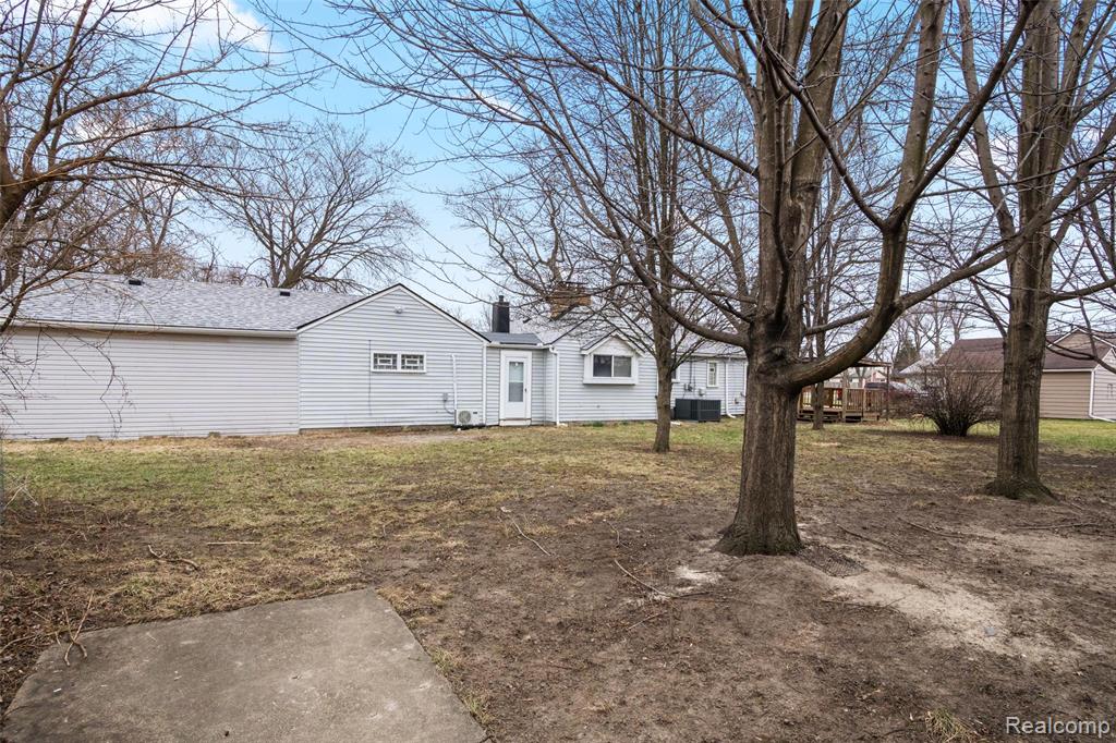 8210 Westpoint Street, Taylor, MI 48180 — Photo 38