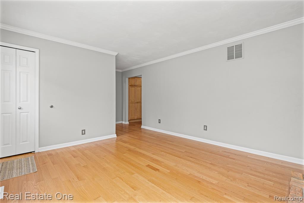 9503 Edward Drive, Brighton, MI 48114 — Photo 13