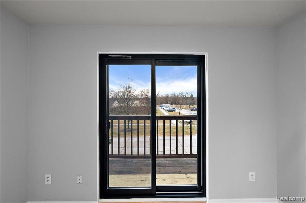 57283 SILVER MAPLE Drive, Washington, MI — Photo 21