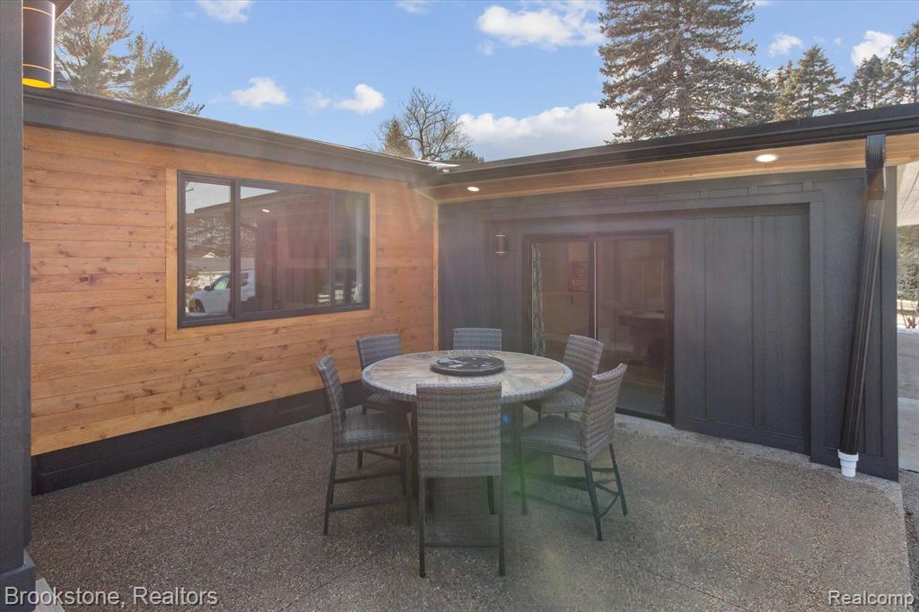 6245 W HIGGINS LAKE Drive, Roscommon, MI 48653 — Photo 81