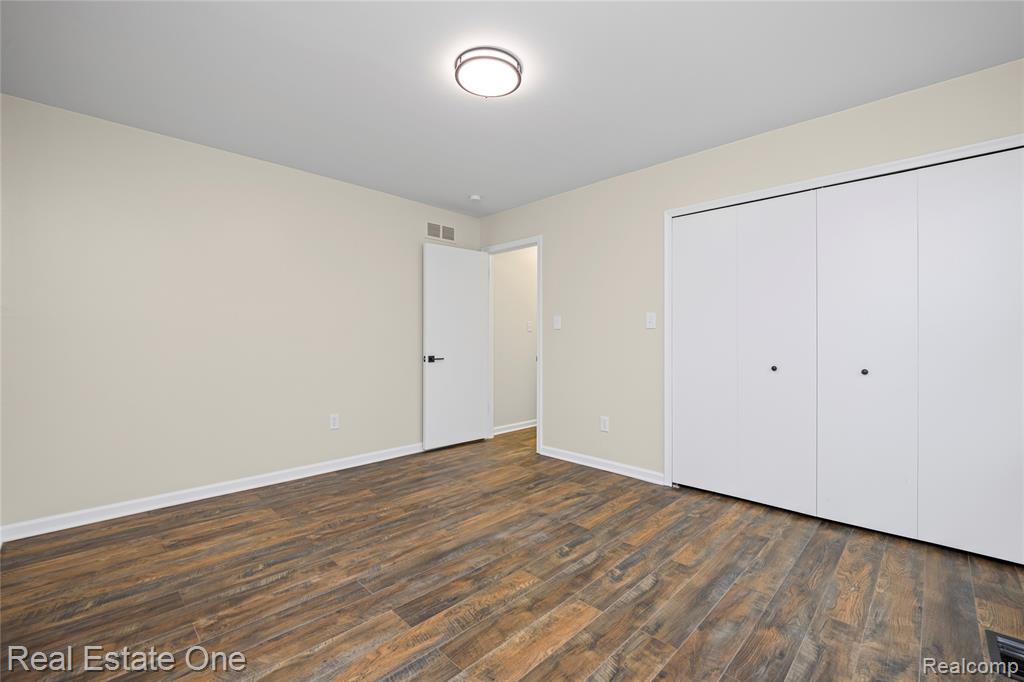 32363 Olde Franklin Drive, Farmington, MI, 48334