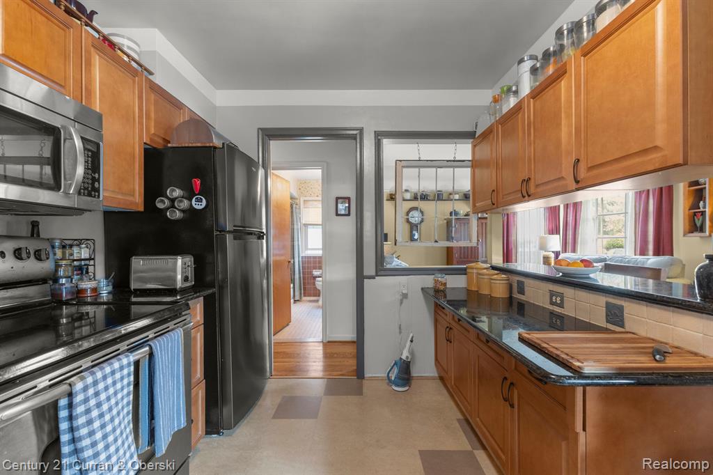 515 N WAVERLY Street, Dearborn, MI 48128 — Photo 16