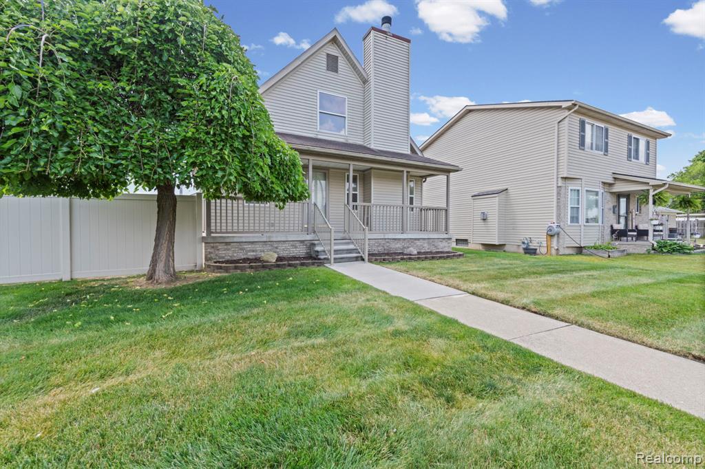 941 Pine Street, Wyandotte, MI 48192 — Photo 3