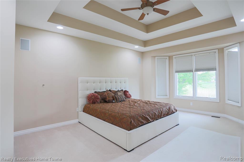 47909 Milonas Drive, Utica, MI 48315 — Photo 39