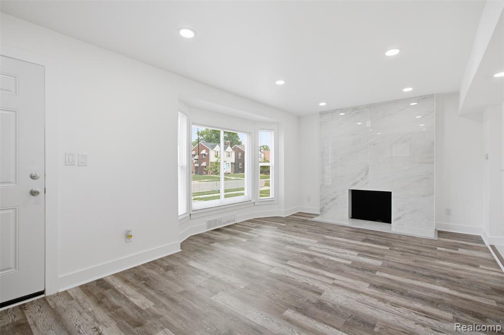 13810 Fairmount Drive, Detroit, MI 48205 — Photo 3