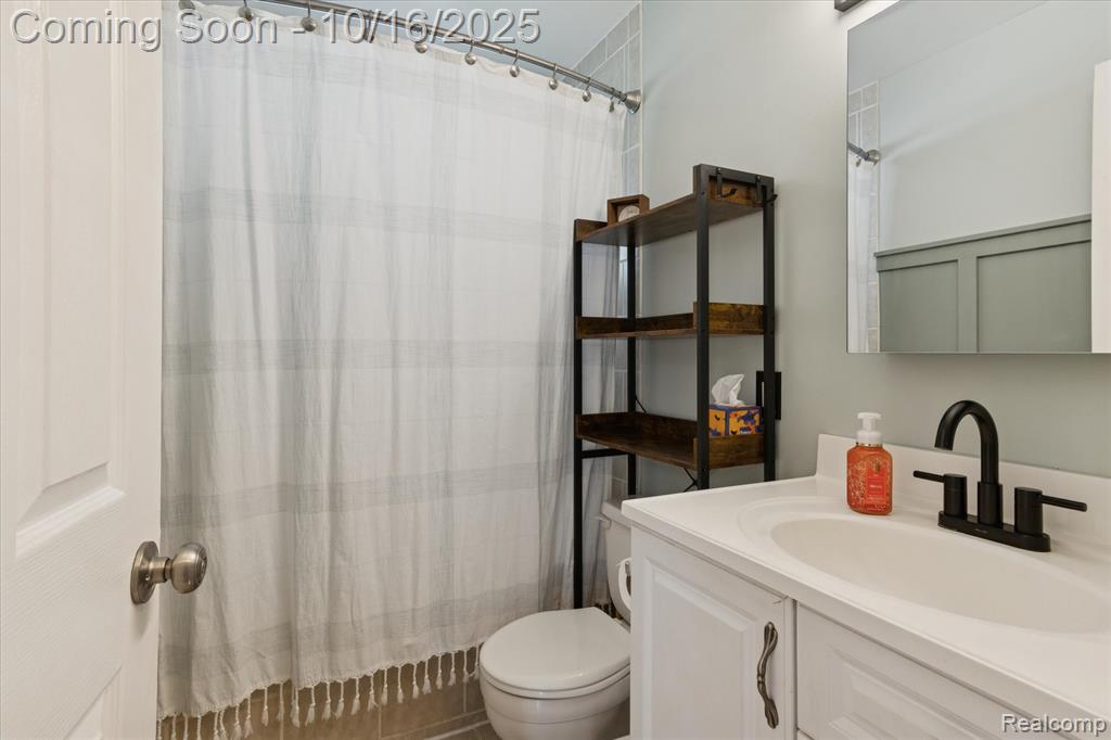 6439 Huntleigh Street, Garden City, MI — Photo 28