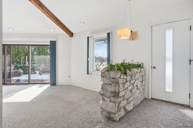 9136 Shinanguag Drive, Goodrich Vlg, MI — Photo 13