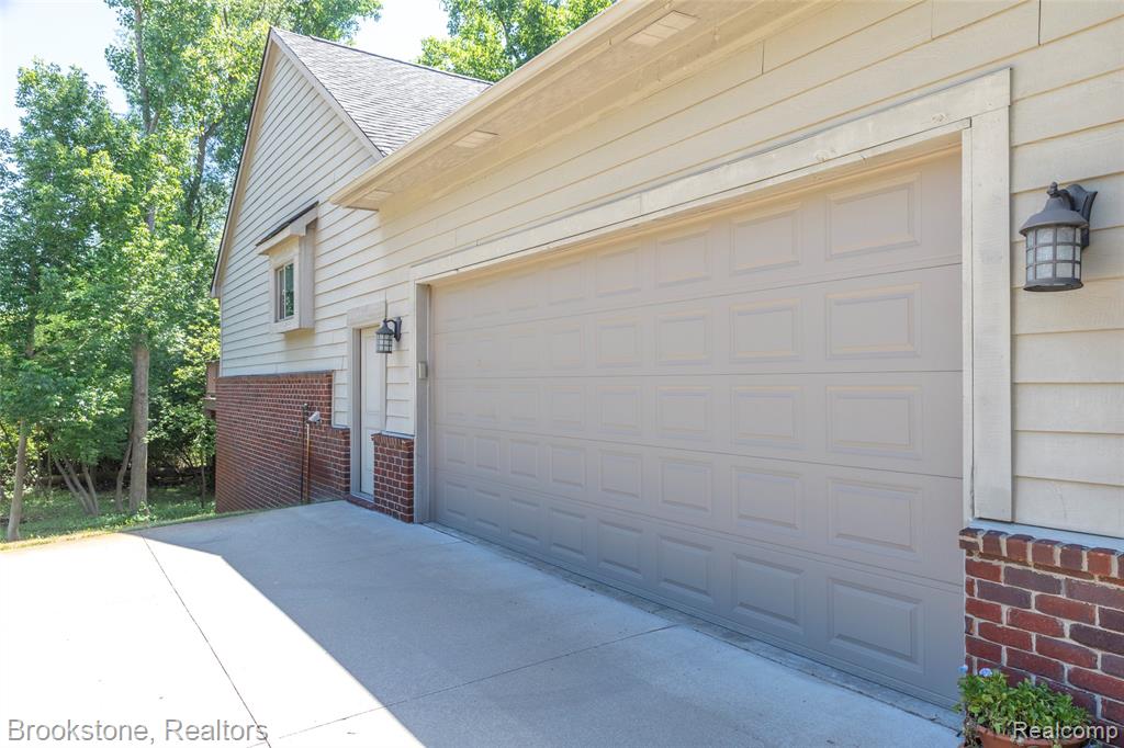 10295 Northridge Court, White Lake, MI — Photo 13