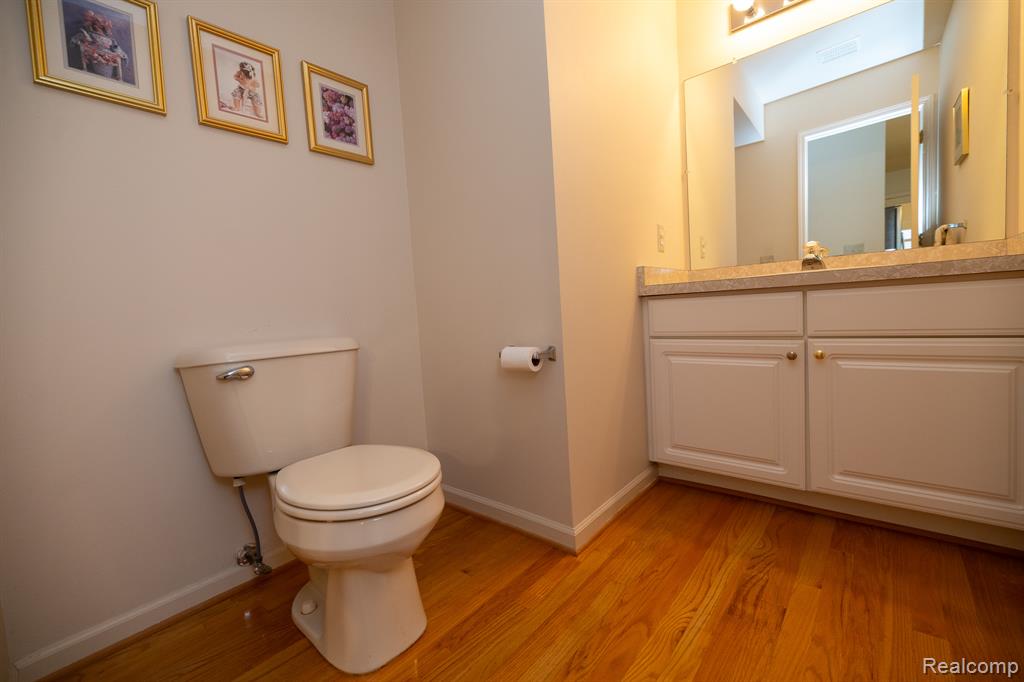 6926 Alden Drive, West Bloomfield, MI 48324 — Photo 18