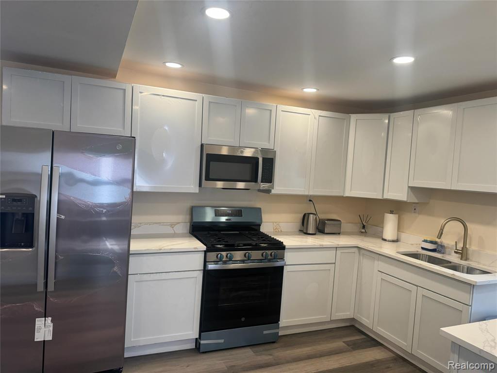 71 Biltmore Drive, Troy, MI 48084 — Photo 7