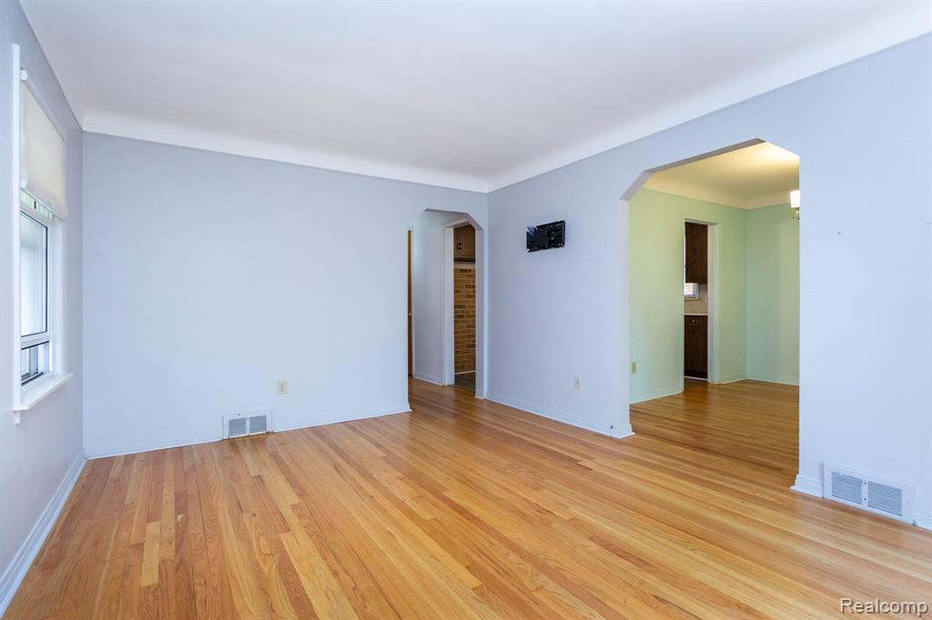 9854 Colwell Avenue, Allen Park, MI 48101 — Photo 8