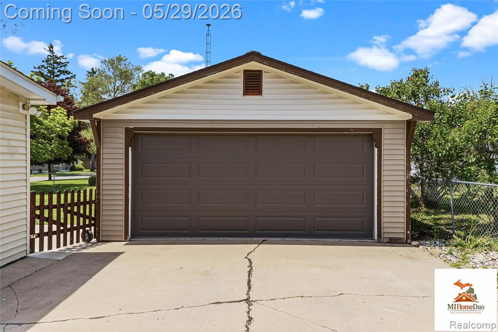 214 S McDonnell Street, Corunna, MI 48817 — Photo 28