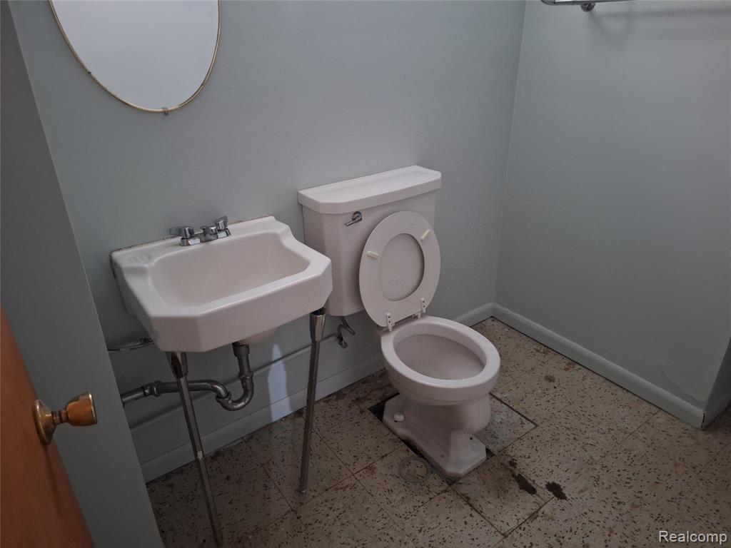 607 S Connecticut Avenue, Royal Oak, MI 48067 — Photo 21