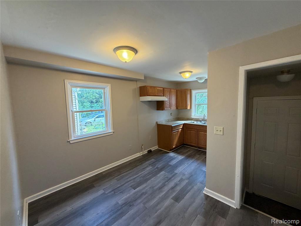 7720 Asbury Park - Photo 4