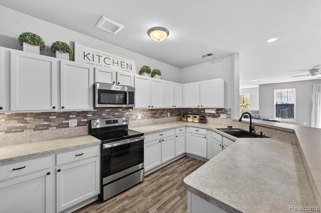 9789 Ridge Run Street, Howell, MI 48855 — Photo 9