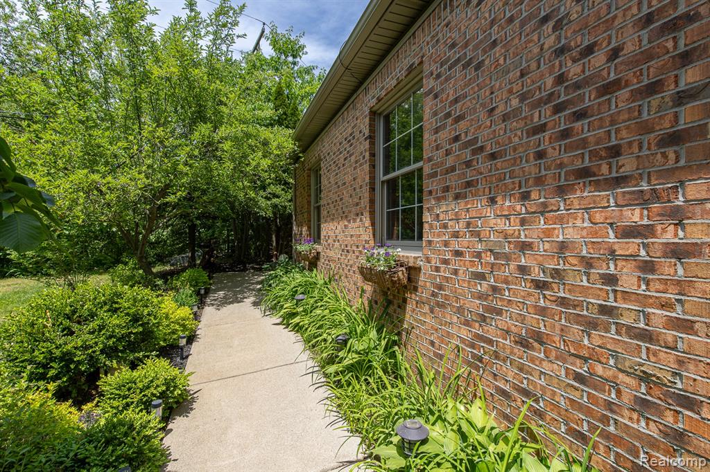 4780 Hillcrest Drive, Clarkston, MI — Photo 82