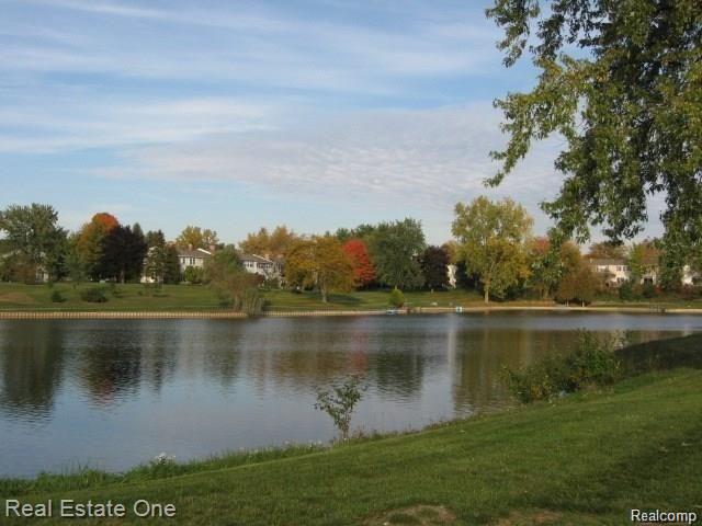 19724 DEARBORN Court, Northville, MI 48167 — Photo 28