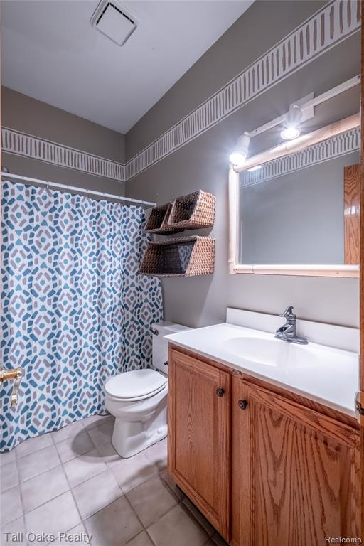 2411 Briar Creek Lane, Burton, MI 48509 — Photo 27